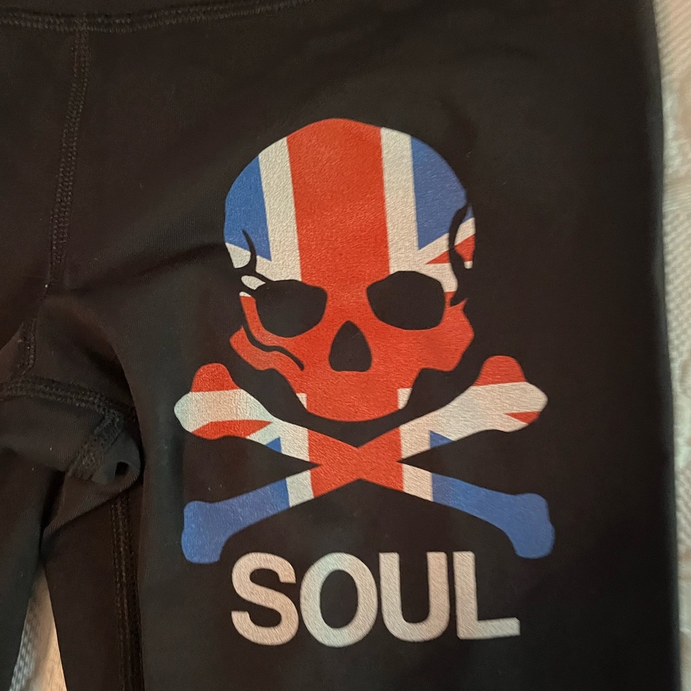 Limited Edition Black Lululemon Crop Leggings - Size 2 | SoulCycle Collaboration